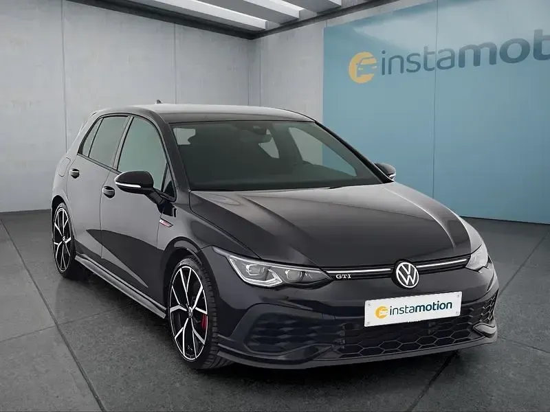 Gebraucht VW Golf VIII GTI 300 PS (220 kW) 2022 Schwarz Kleinwagen