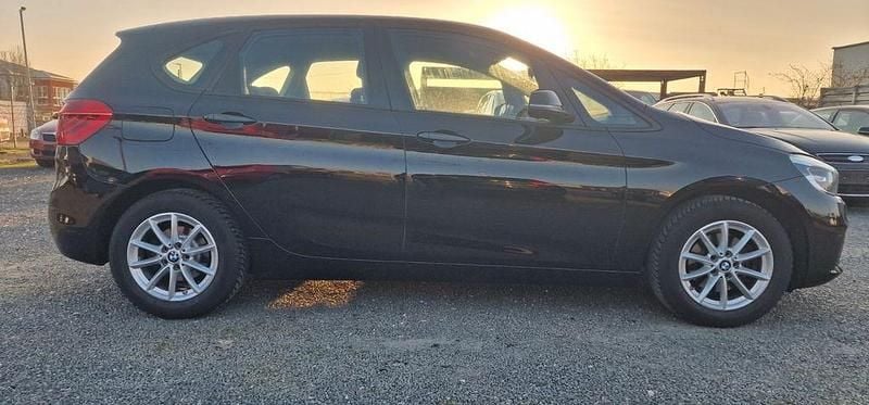 Gebraucht BMW 218 136 PS (100 kW) 2017 Schwarz Kombi