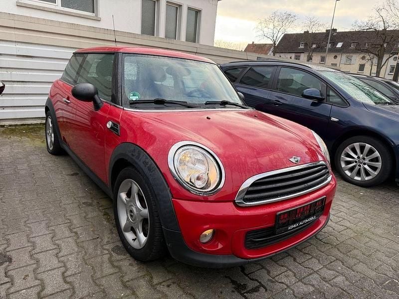 Rot Gebraucht 2011 Mini ONE Kleinwagen | 3.900 € (Fairer Preis) - Bild 1/4