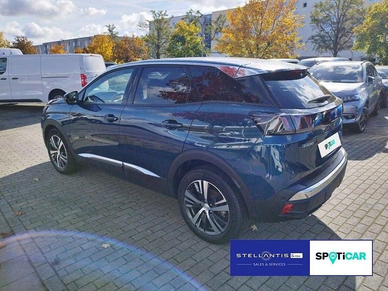 Gebraucht Peugeot 3008 Allure 131 PS (96 kW) 2023 Blau SUV