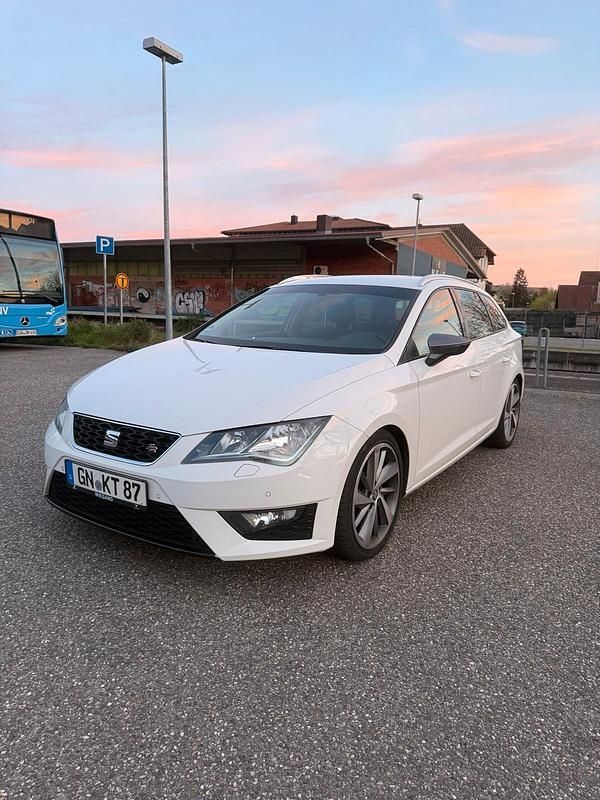 Gebraucht Seat Leon FR 150 PS (110 kW) 2014 Weiß Kombi