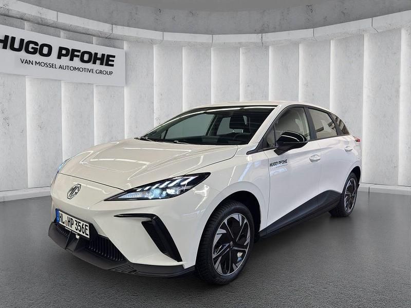 Gebraucht MG MG4 EV 125 kW (170 PS) 2025 Dover weiss uni Kleinwagen