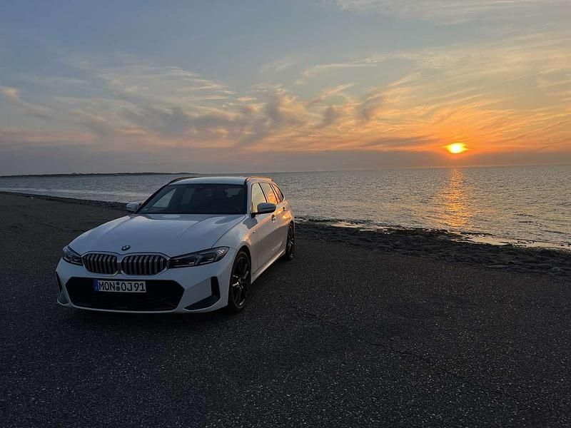 Gebraucht BMW 320 M Sport 184 PS (135 kW) 2022 Weiß Kombi