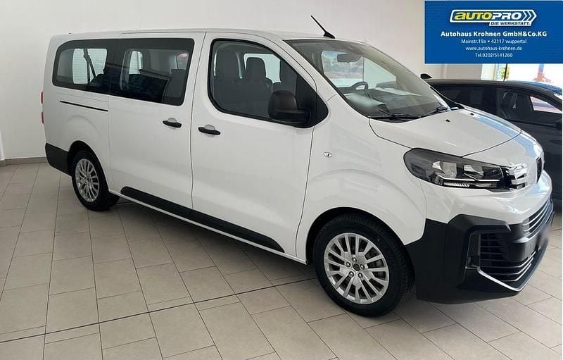 Gebraucht Peugeot Traveller Active 177 PS (130 kW) 2024 Weiß Van / Kleinbus