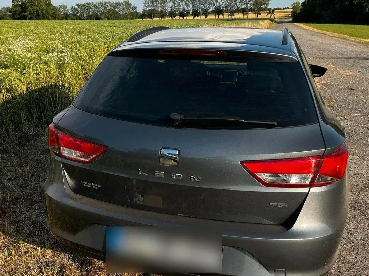 Gebraucht Seat Leon 110 PS (80 kW) 2015 Grau Kombi