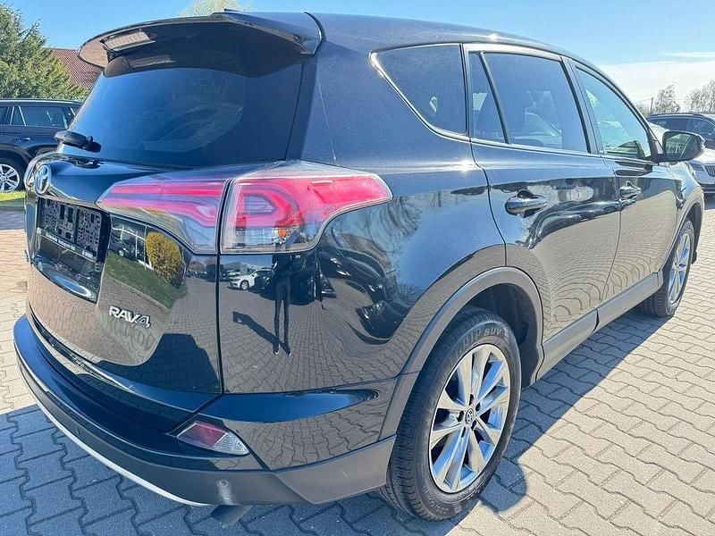 Gebraucht Toyota RAV4 Edition-S 143 PS (105 kW) 2017 Schwarz SUV
