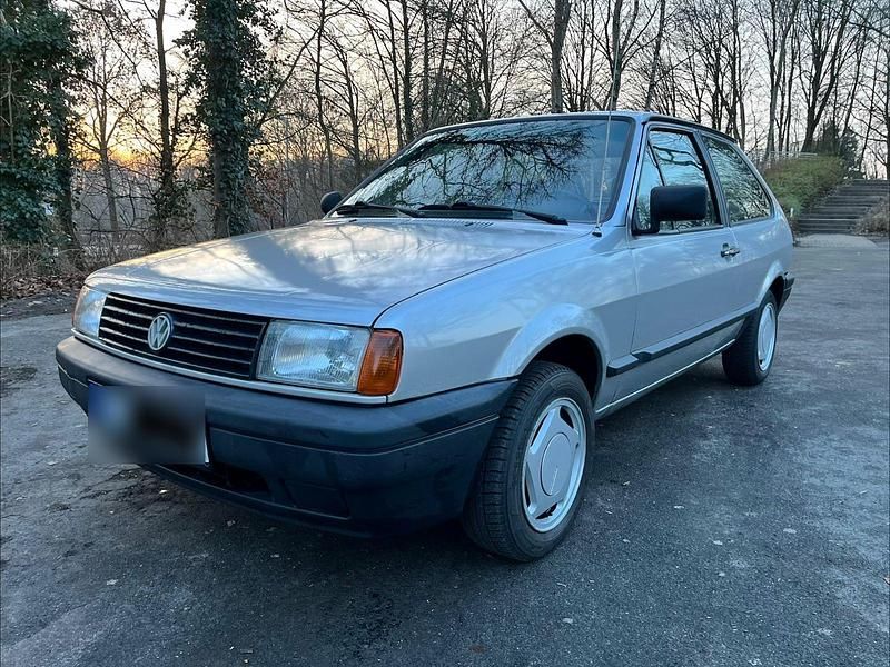 Gebraucht VW Polo 54 PS (39 kW) 1991 Silber Coupé