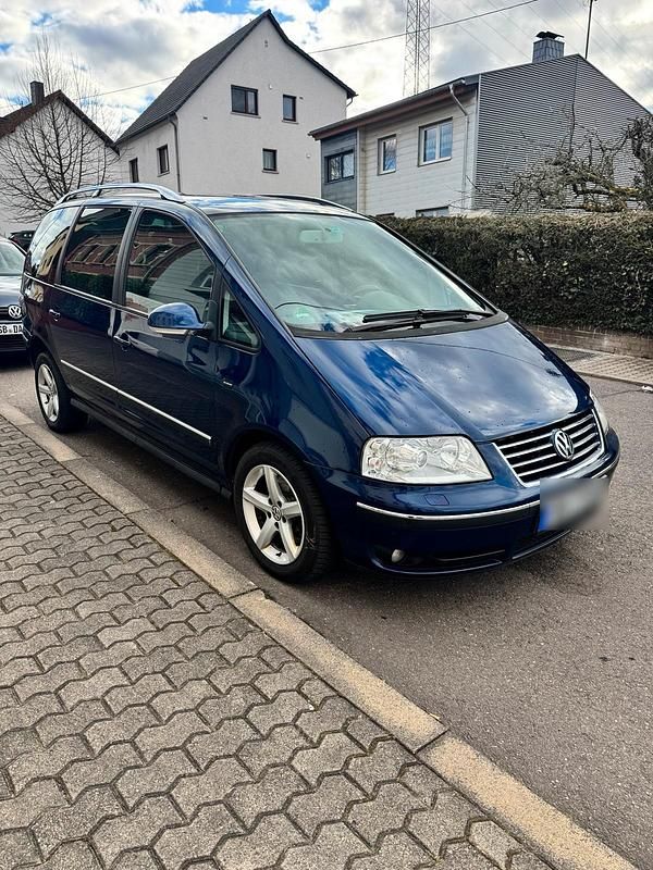 Gebraucht VW Sharan 131 PS (96 kW) 2004 Blau Van / Kleinbus