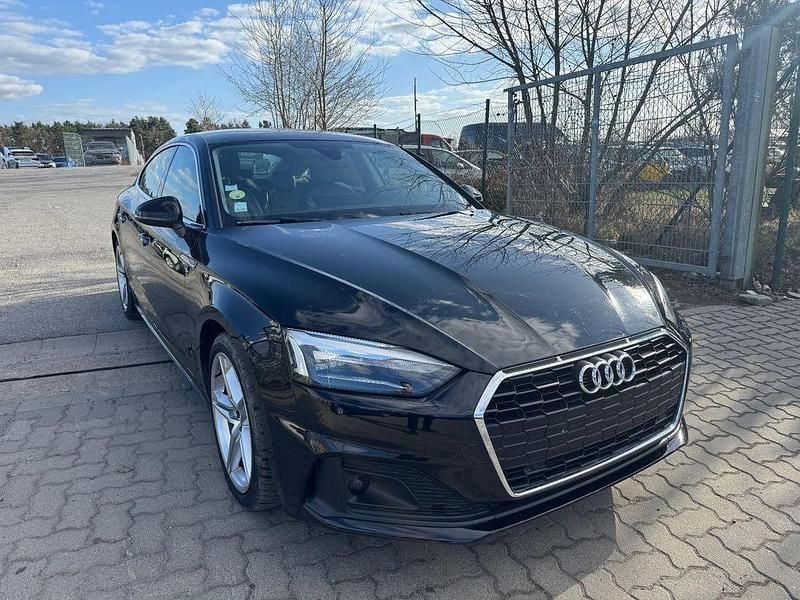 Gebraucht Audi A5 Sportback 163 PS (119 kW) 2021 Schwarz Kleinwagen