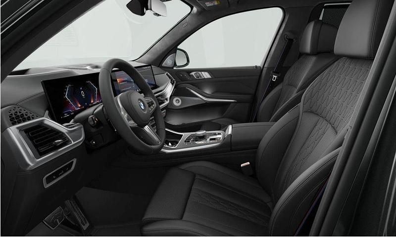 Neu BMW X7 Performance 352 PS (258 kW) 2026 Grau SUV