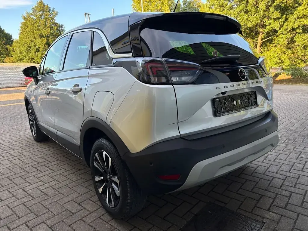 Gebraucht Opel Crossland 110 PS (80 kW) 2024 Silber SUV