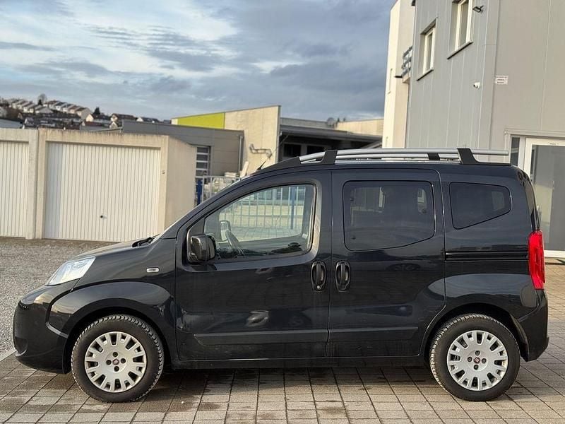 Gebraucht Fiat Qubo My Qubo 75 PS (55 kW) 2015 Schwarz Van / Kleinbus