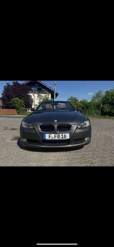 Gebraucht 2008 BMW 320 Cabriolet Cabrio | 11.111 € (Fairer Preis) - Bild 1/4