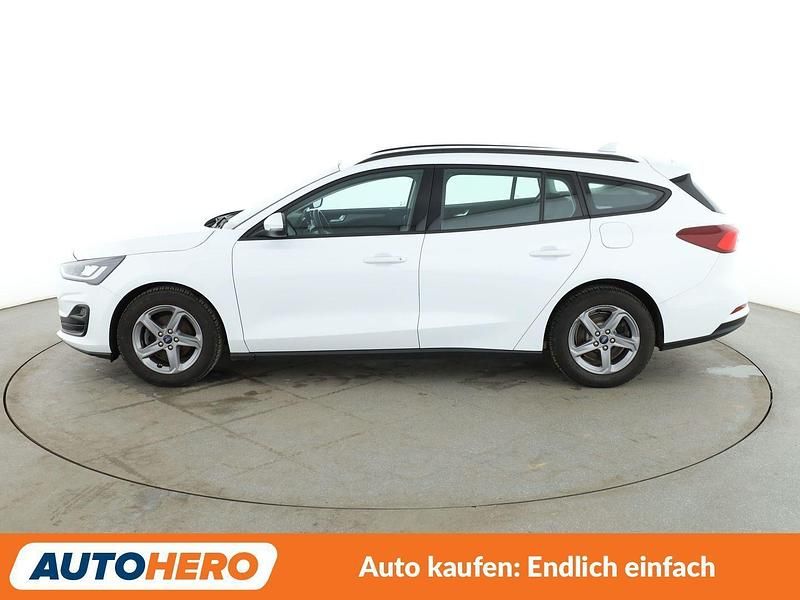 Gebraucht Ford Focus Cool & Connect 120 PS (88 kW) 2022 Weiß Kombi