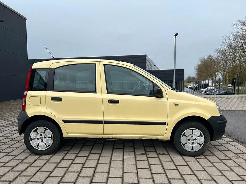 Gebraucht Fiat Panda Active 54 PS (39 kW) 2009 Gelb Kleinwagen
