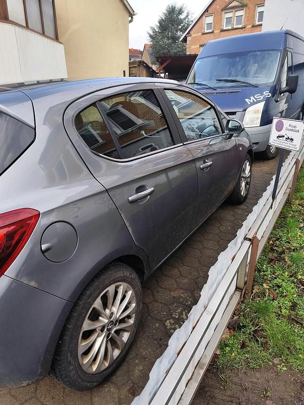 Gebraucht Opel Corsa 101 PS (74 kW) 2015 Grau Kleinwagen
