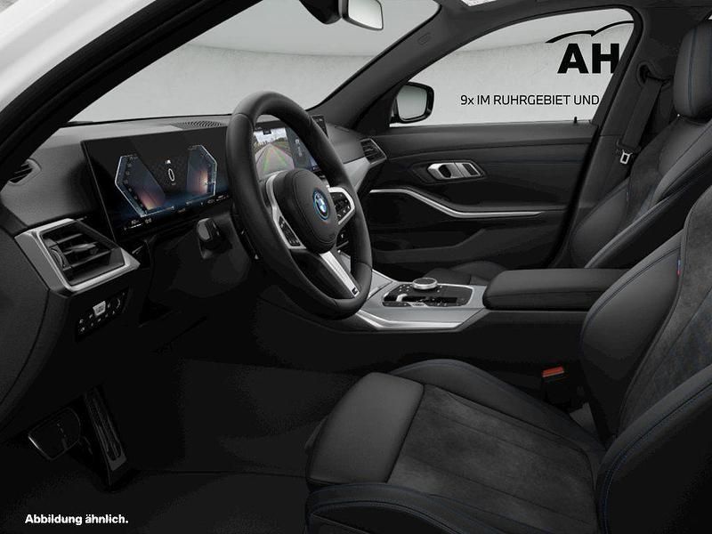 Gebraucht BMW 330e Efficient Dynamics 292 PS (214 kW) 2022 Schwarz Kombi