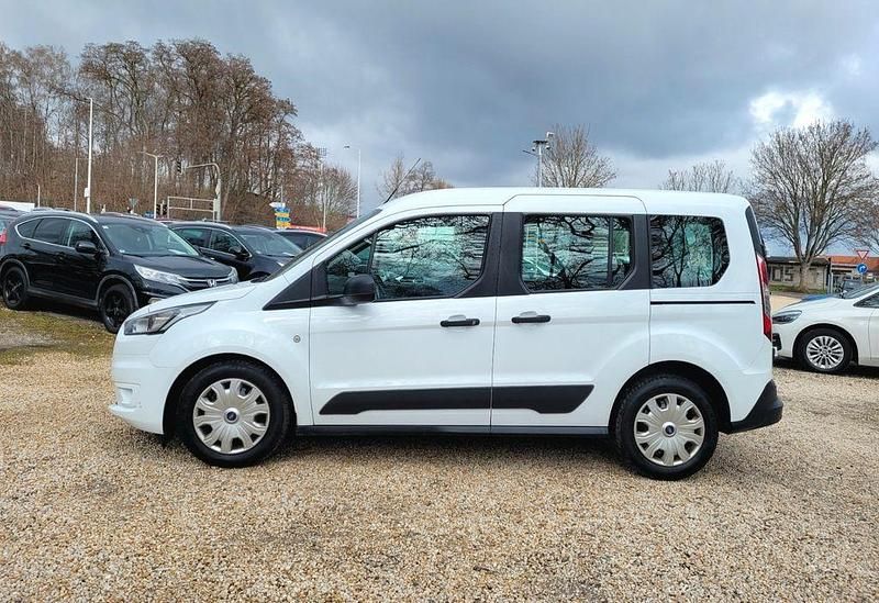 Gebraucht Ford Transit Connect 101 PS (74 kW) 2019 Weiß Van / Kleinbus