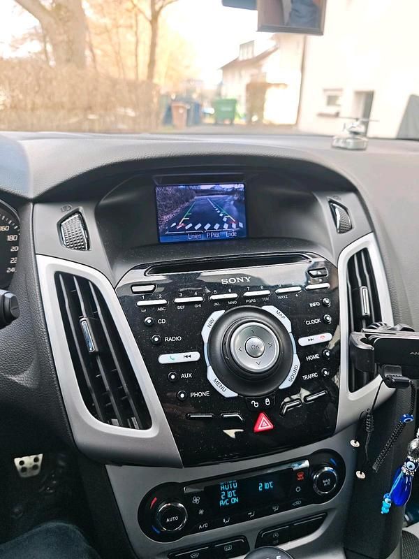 Gebraucht Ford Focus 150 PS (110 kW) 2013 Schwarz Limousine