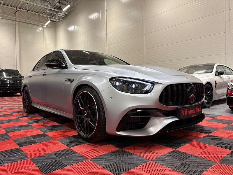 Gebraucht Mercedes E63S AMG AMG 612 PS (450 kW) 2021 Silber Limousine