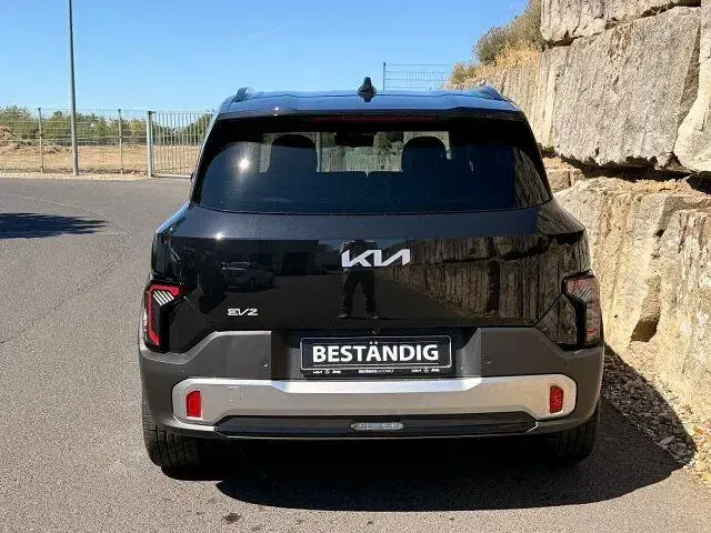 Neu Kia EV2 Earth 2025 Zilinaschwarz metallic