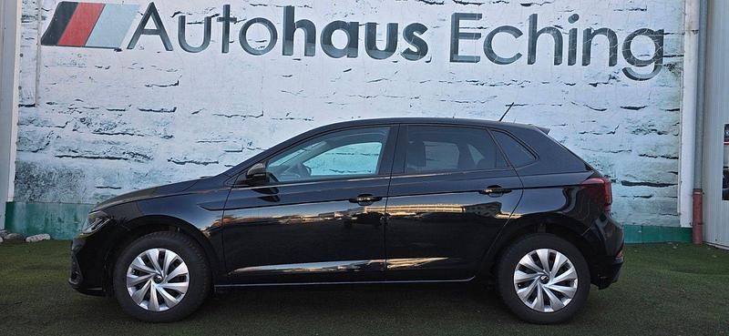 Schwarz Gebraucht 2022 VW Polo Life Kleinwagen | 16.190 € (Superpreis) - Bild 1/4
