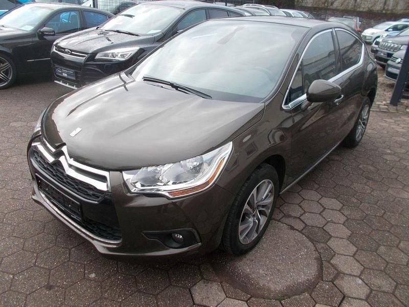 Gebraucht Citroën DS4 So Chic 131 PS (96 kW) 2015 Other Kleinwagen