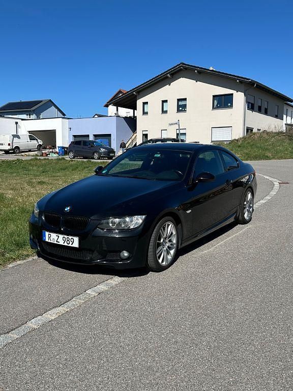 Gebraucht BMW 320 Performance 177 PS (130 kW) 2009 Schwarz Coupé