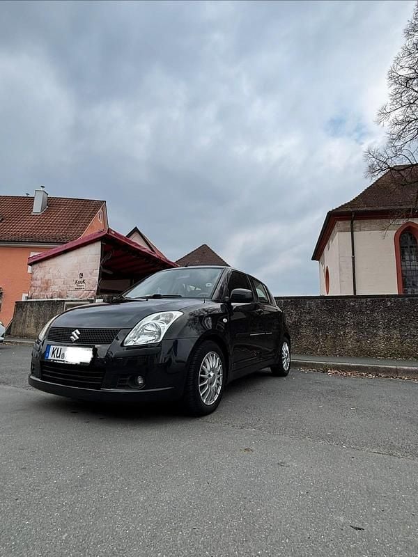 Gebraucht Suzuki Swift 102 PS (75 kW) 2006 Schwarz Kleinwagen
