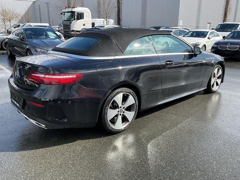 Gebraucht Mercedes E400 AMG 333 PS (244 kW) 2017 Obsidianschwarz Cabrio