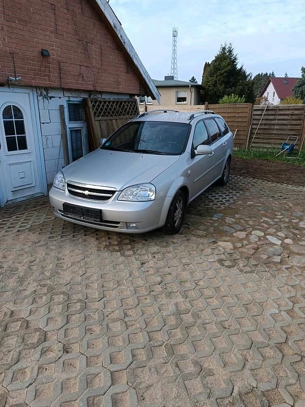 Silber Gebraucht 2007 Chevrolet Nubira CDX Kombi | 1.500 € (Fairer Preis) - Bild 1/4
