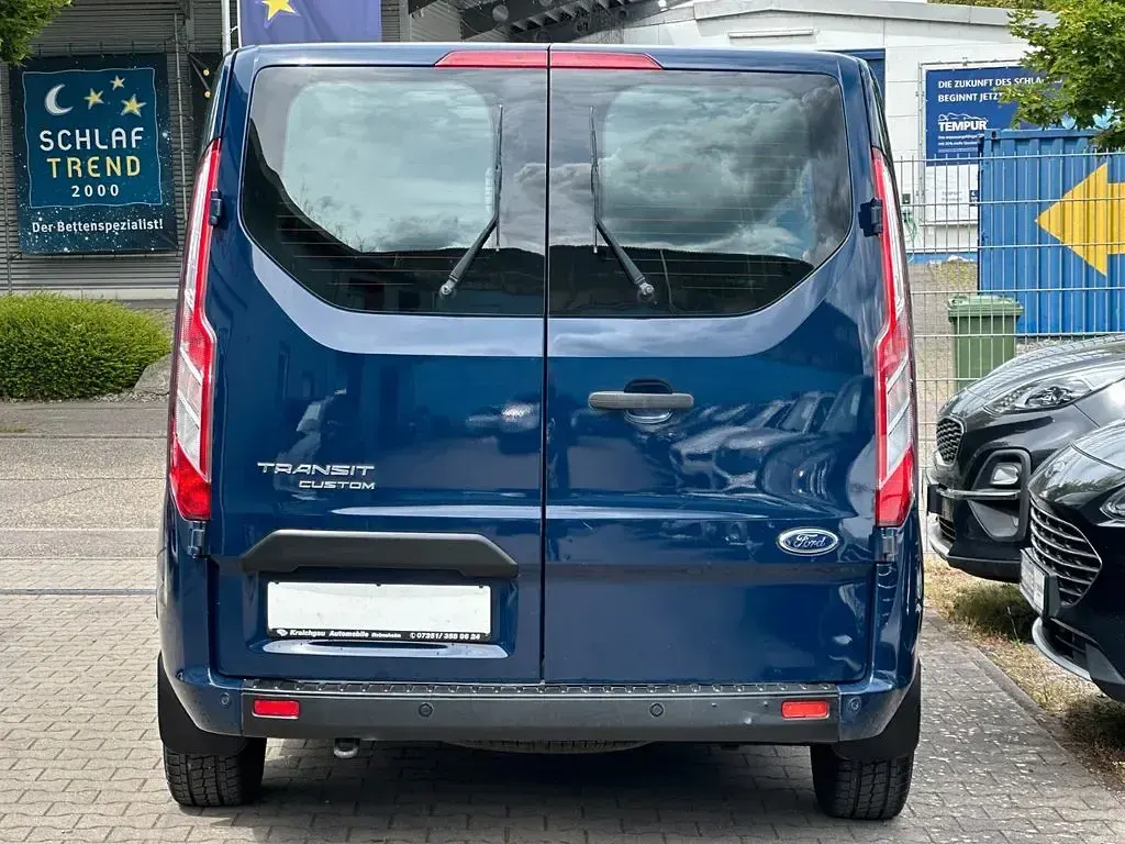 Gebraucht Ford Transit Custom 105 PS (77 kW) 2022 Blazerblau Van / Kleinbus