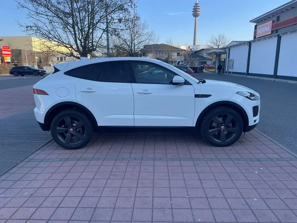 Usata Jaguar E-Pace 179 CV (131 kW) 2019 Bianco SUV