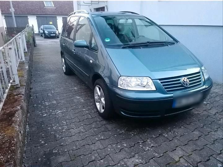 Grün Gebraucht 2003 VW Sharan Van / Kleinbus | 1.850 € (Fairer Preis) - Bild 1/4
