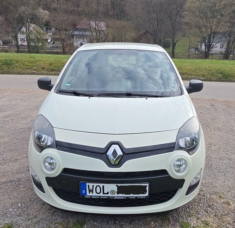 Second-hand Renault Twingo 75 CP (55 kW) 2013 Hatchback