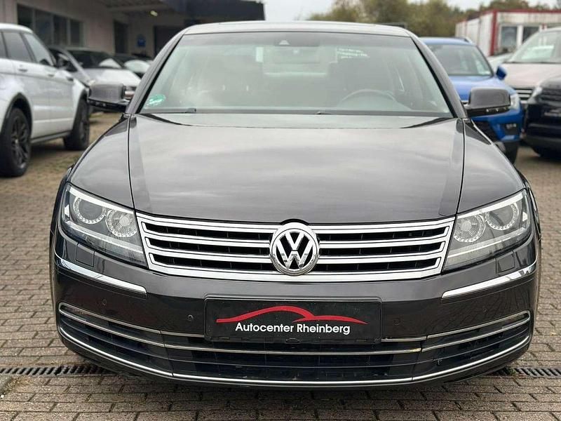 Gebraucht VW Phaeton 245 PS (180 kW) 2014 Moccaanthrazit perleffekt Limousine