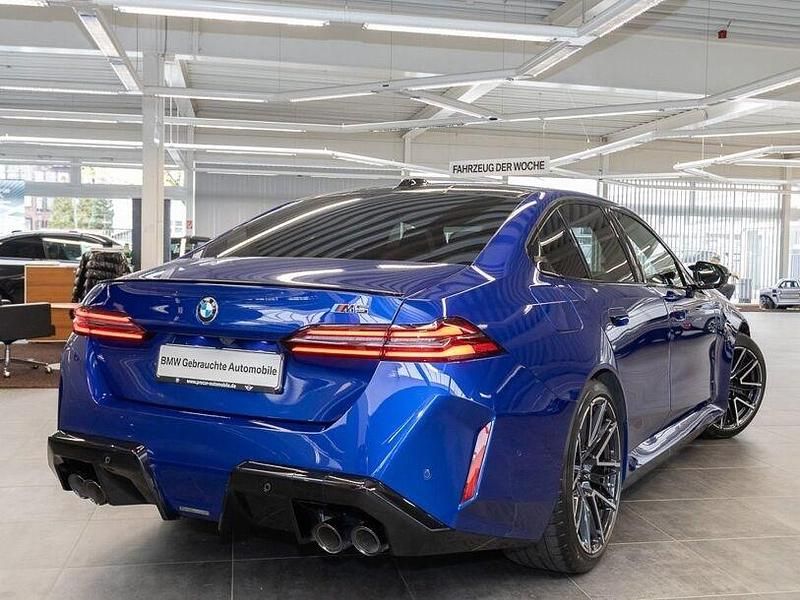 Gebraucht BMW M5 727 PS (534 kW) 2025 Blau Limousine