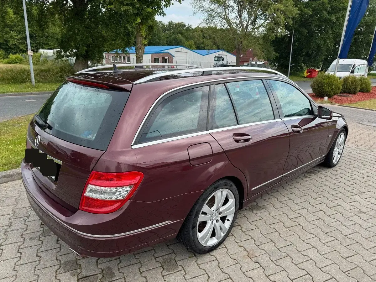 Gebraucht Mercedes 320 224 PS (164 kW) 2008 Rot Kombi