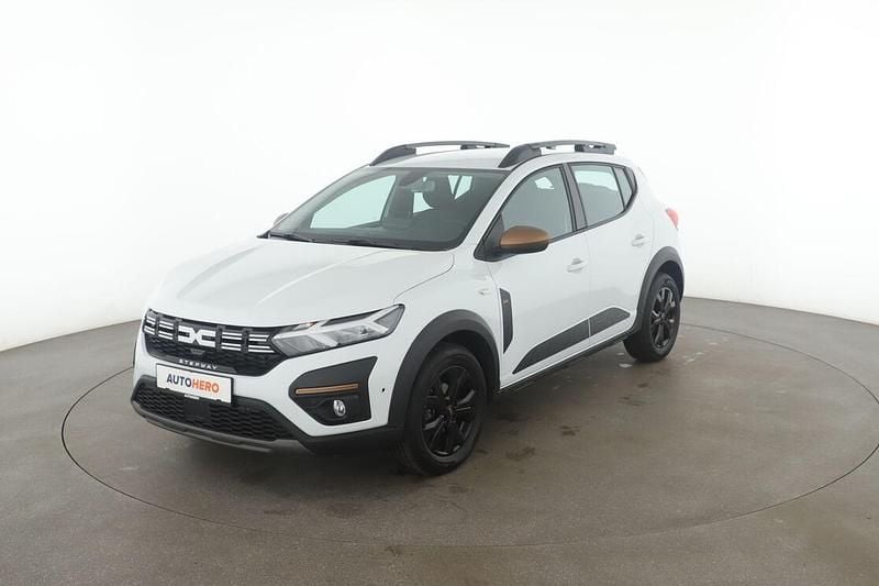 Weiß Gebraucht 2024 Dacia Sandero Extreme Kleinwagen | 19.790 € (Fairer Preis) - Bild 1/3