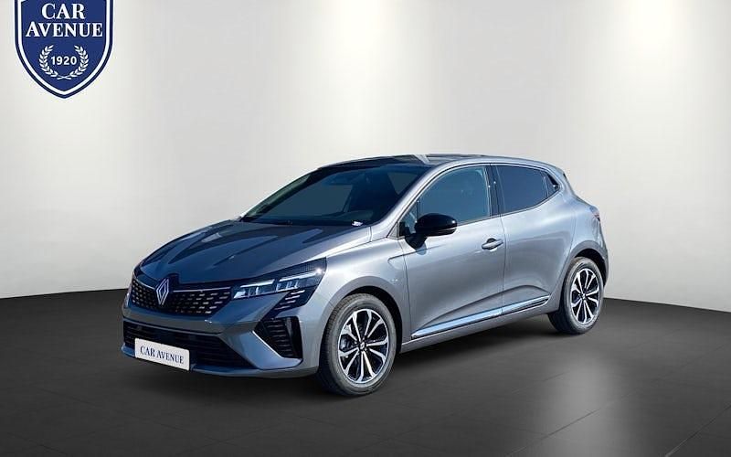 Neu Renault Clio V Techno 91 PS (66 kW) 2025 Grau (dolomitgrau (grau)) Limousine