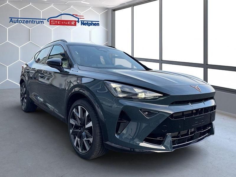 Neu Cupra Formentor VZ 333 PS (244 kW) 2025 Blau SUV