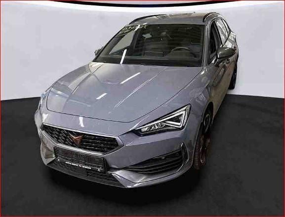 Grau Gebraucht 2022 Cupra Leon Limousine | 24.450 € (Fairer Preis) - Bild 1/4