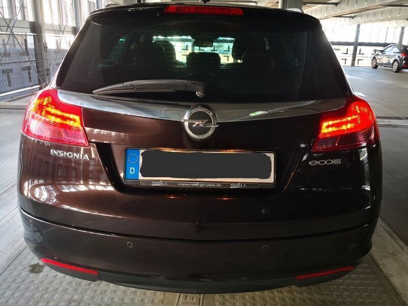 Gebraucht Opel Insignia 160 PS (117 kW) 2012 Braun Kombi