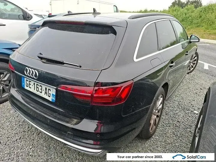 Gebraucht Audi A4 Advanced Plus 136 PS (100 kW) 2022 Schwarz Limousine