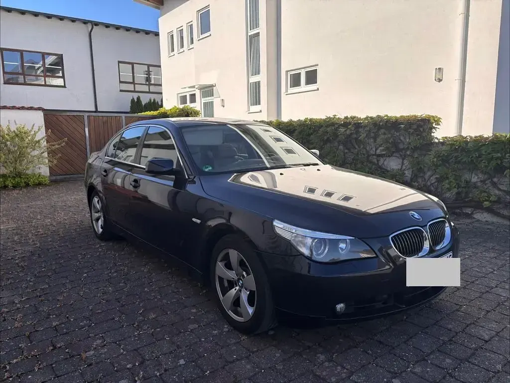 Occasion BMW 540 306 ch (225 kW) 2006 Bleue Berline