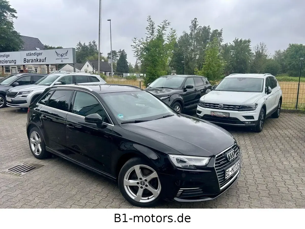 Gebraucht Audi A3 Sportback e-tron Sport 204 PS (150 kW) 2020 Schwarz Kleinwagen