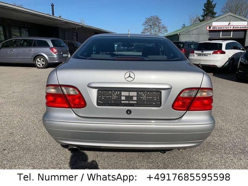 Gebraucht Mercedes CLK200 Avantgarde 163 PS (119 kW) 2000 Silber Coupé