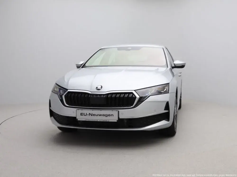 Neu Skoda Octavia Essence 116 PS (85 kW) 2026 Wählbar  ggf gegen aufpreis Limousine