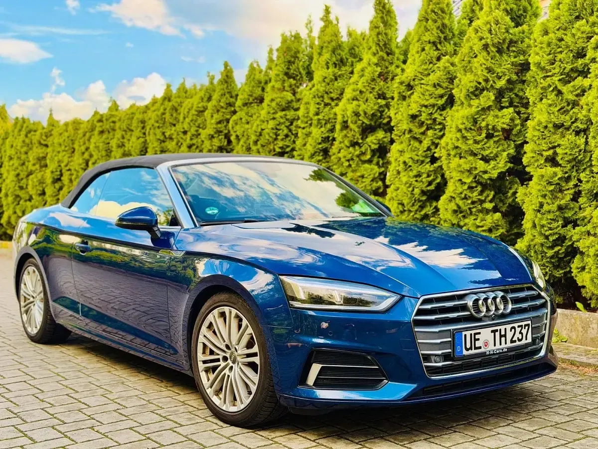 Usata Audi A5 Cabriolet Comfort 252 CV (185 kW) 2018 Blu Cabrio