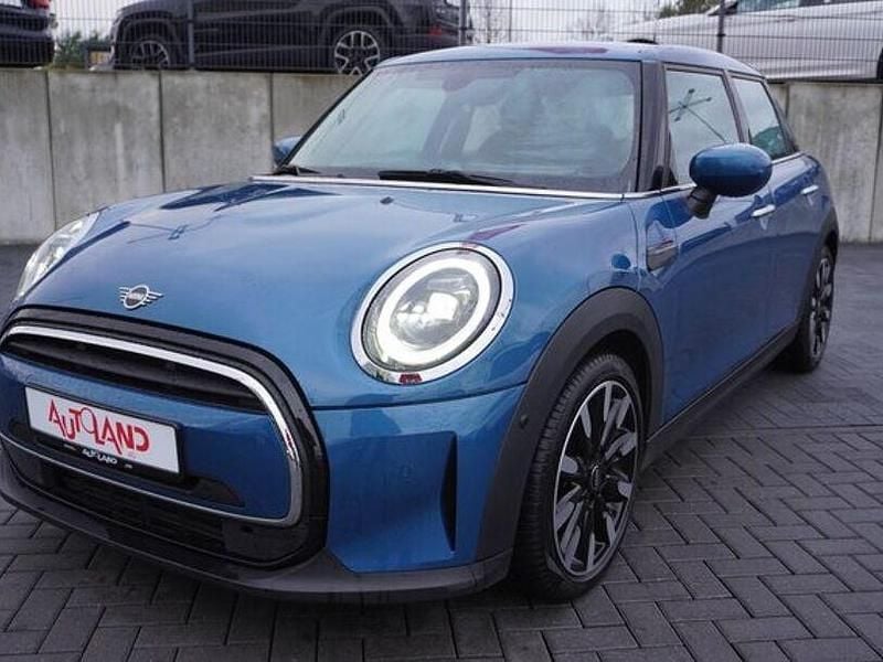 Gebraucht Mini ONE Classic 102 PS (75 kW) 2022 Blau Kleinwagen